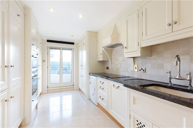2 Carysfort Hall, Carysfort Avenue, Blackrock, Co.Dublin