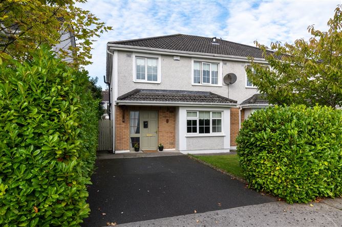 Main image for 9 Norbury Woods Avenue, R35, Tullamore, Co. Offaly