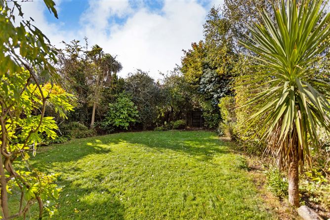 33 Nutley Park, Donnybrook, Dublin 4