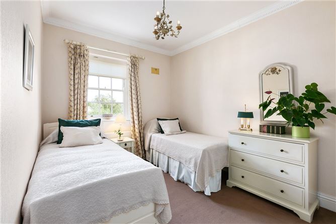 4 Simmons Court, Simmonscourt Road, Ballsbridge, Dublin 4