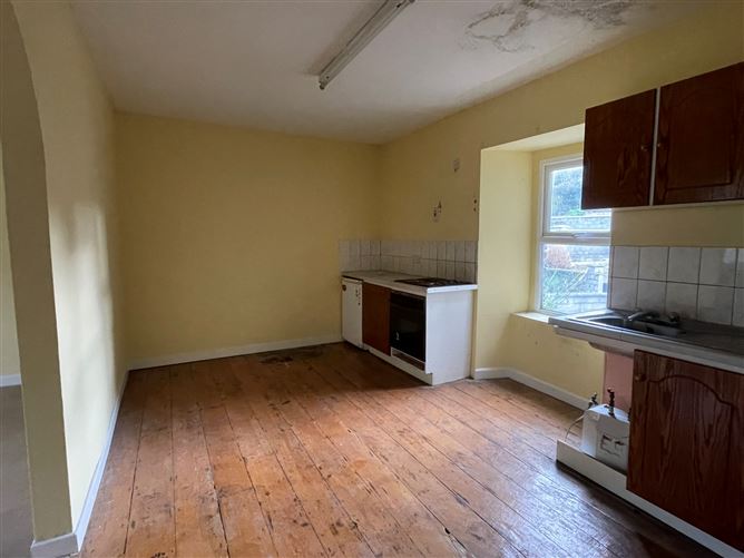 2 Upper Mary Street, New Ross, Co. Wexford