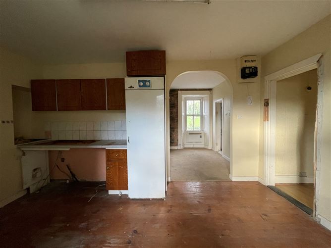 2 Upper Mary Street, New Ross, Co. Wexford