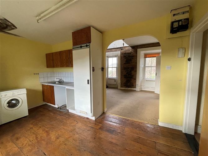 2 Upper Mary Street, New Ross, Co. Wexford