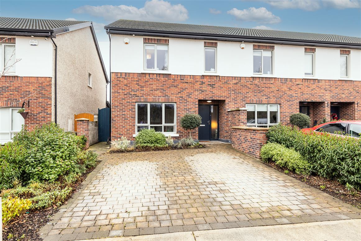 6 Hallwell Lane, Lucan, Dublin