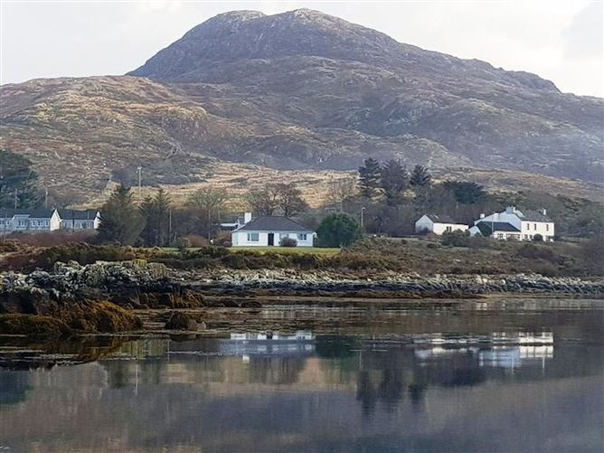 Waterside Cottage,H91Y22E, Connemara, Galway