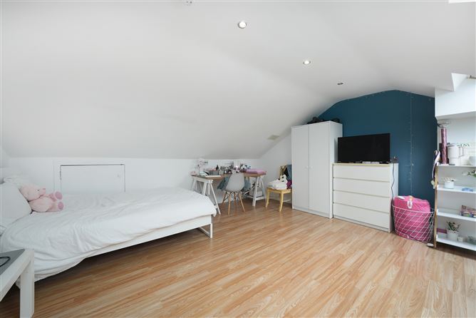 6 Corbally Heath, Citywest, Co. Dublin