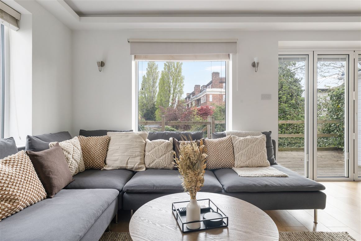 Hampstead Halcyon,London,Greater London,United Kingdom