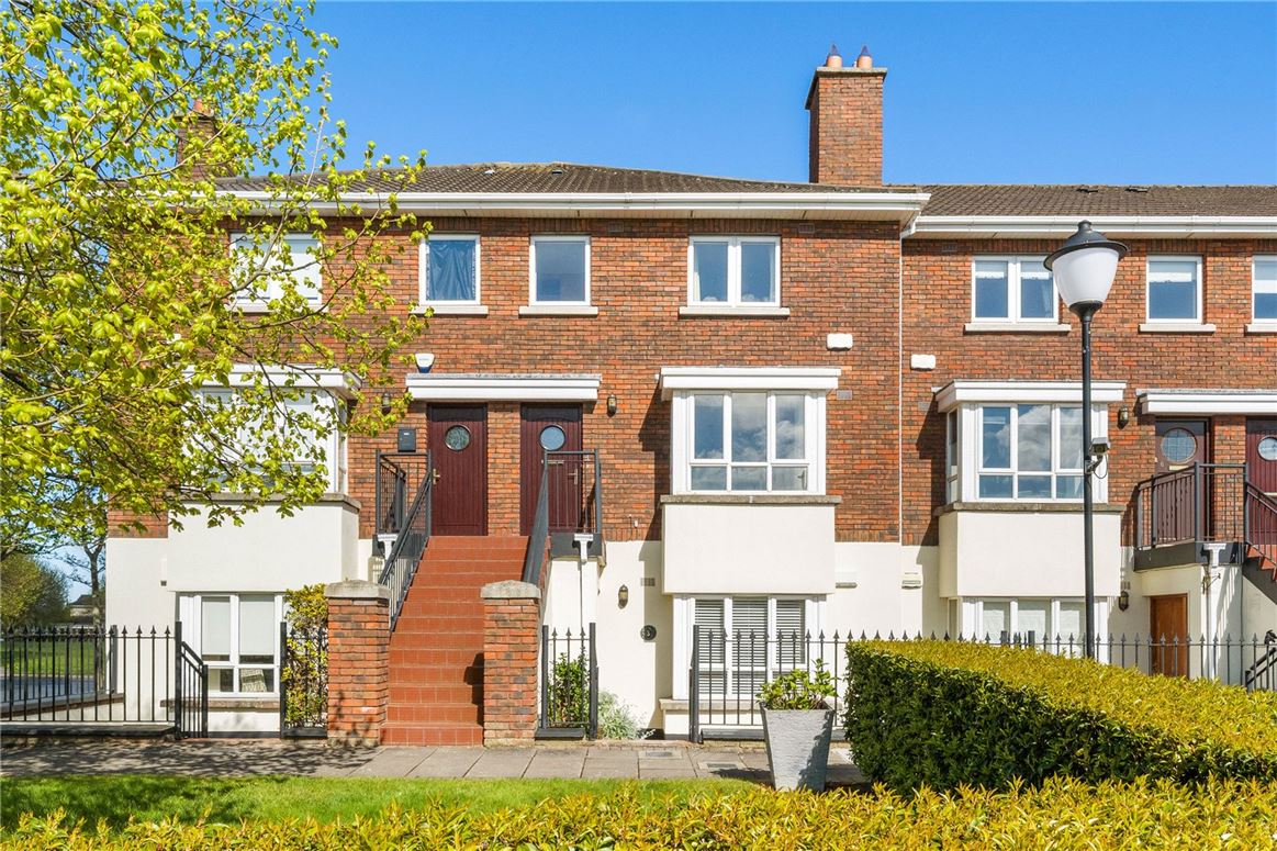 4 Priory Hall, Manor Grove, Dublin 12