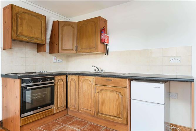 https://photos-a.propertyimages.ie/media/3/4/5/5004543/327c0c94-ff3b-4419-b10b-e3fda56c798b_l.jpg