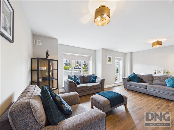 Photo 12 of 34 — 18 Crescent Avenue, Friary Walk, Callan, Co. Kilkenny