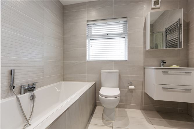 35 Ardglas, Sandyford Road, Dundrum, Dublin 16