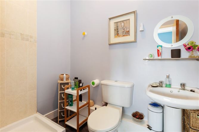 112 Hampton Wood Avenue, Finglas, Dublin 11