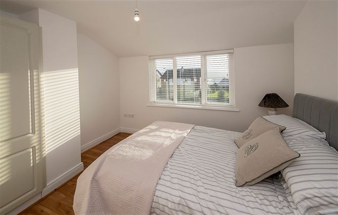 27 Town Court, Dungarvan, Co. Waterford