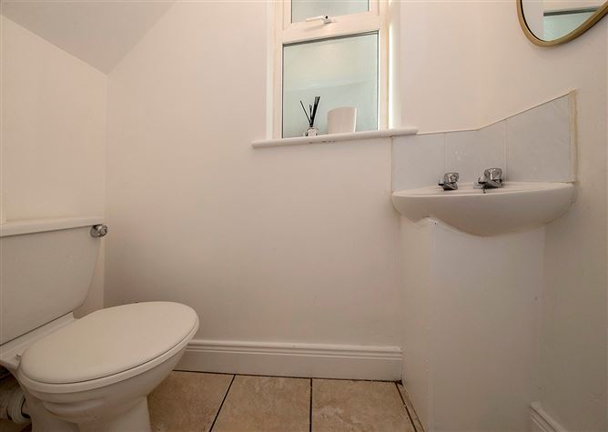 27 Town Court, Dungarvan, Co. Waterford