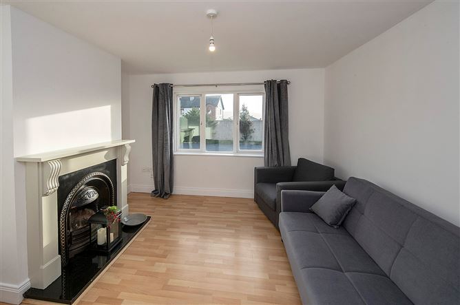 27 Town Court, Dungarvan, Co. Waterford