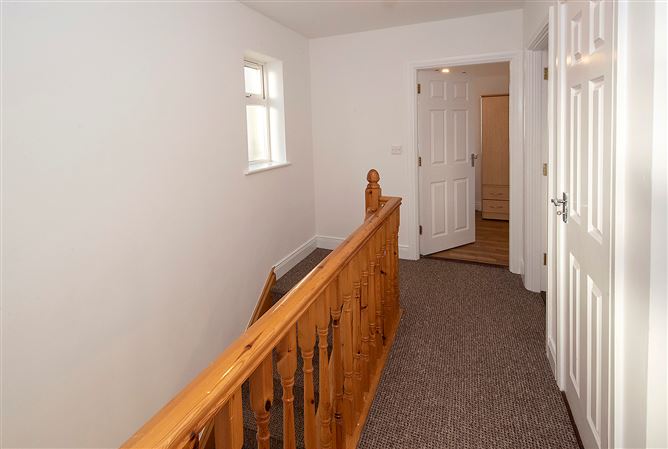 27 Town Court, Dungarvan, Co. Waterford