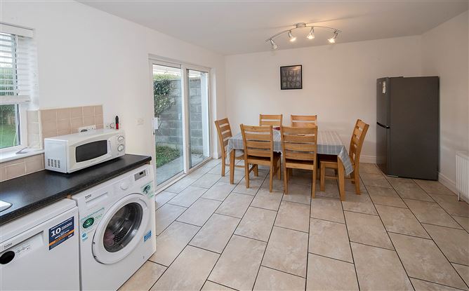 27 Town Court, Dungarvan, Co. Waterford