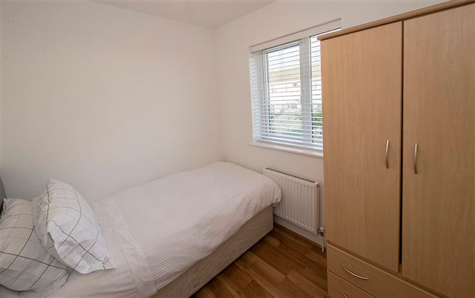 27 Town Court, Dungarvan, Co. Waterford