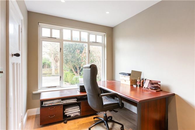 4 Serpentine Road, Sandymount, Dublin 4