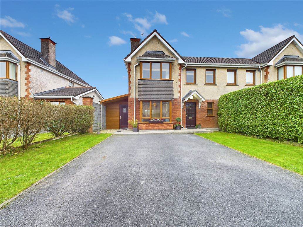 17 The Maples, Oakleigh Wood, Tulla Road, Ennis, Co. Clare