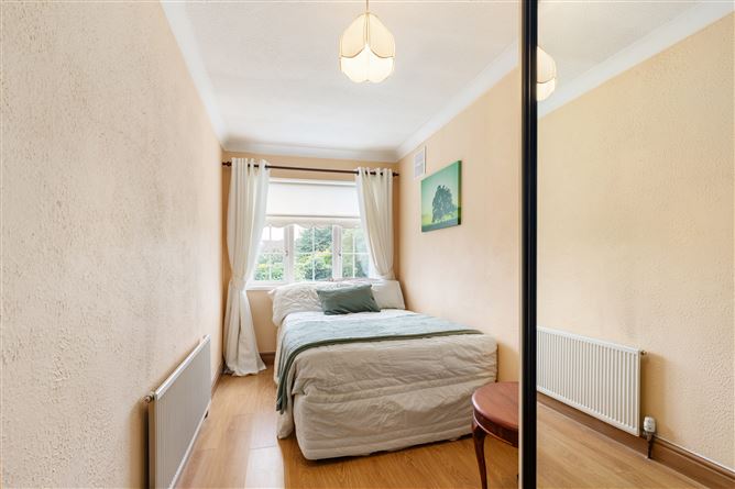 17 Benbulbin Avenue, Drimnagh, Dublin 12