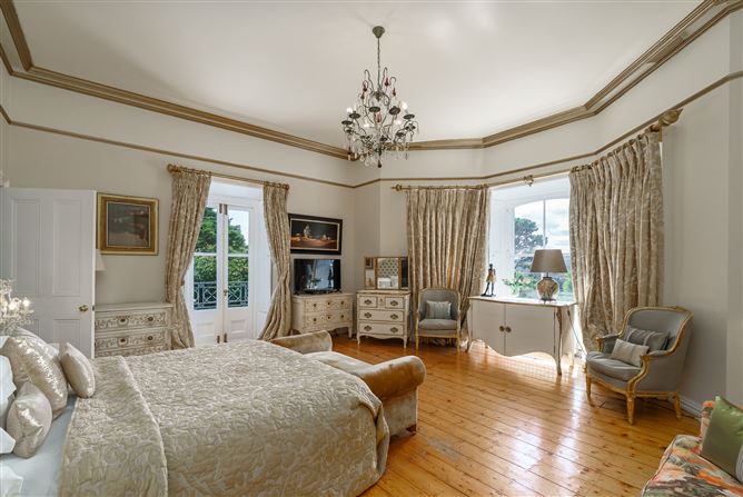 Photo 30 of 56 — Laragh House, Killiney, County Dublin