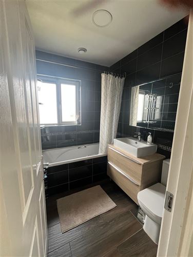 86 The Close, Curragh Grange, Newbridge, Kildare