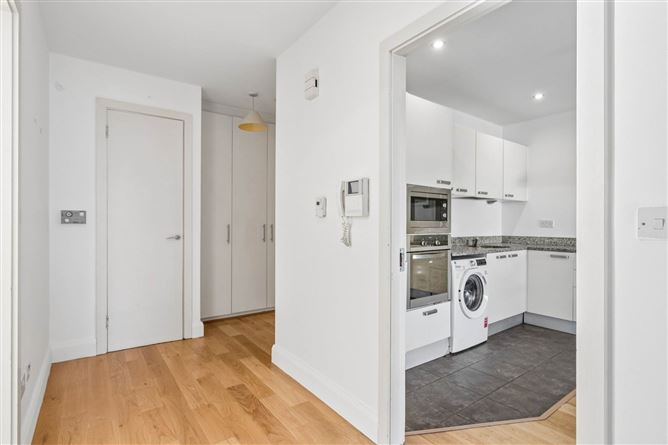 Apt 4, St Catherines Court, Breidgefoot Street, Dublin 8