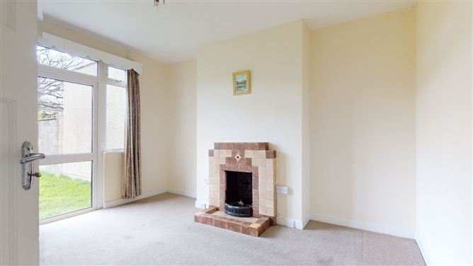 9 South Avenue, Mount Merrion, County Dublin