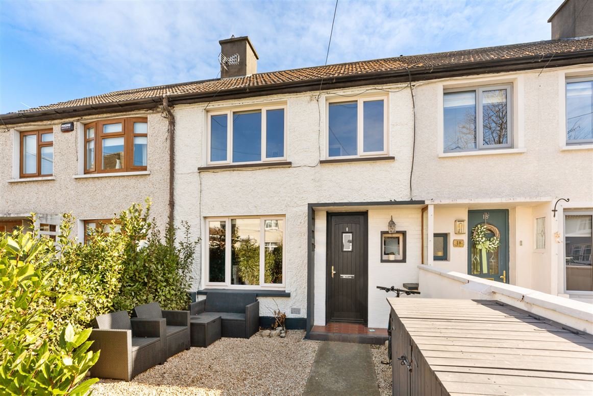 17 Ennis Grove, Sandymount, Dublin 4 Sherry FitzGerald Sandymount