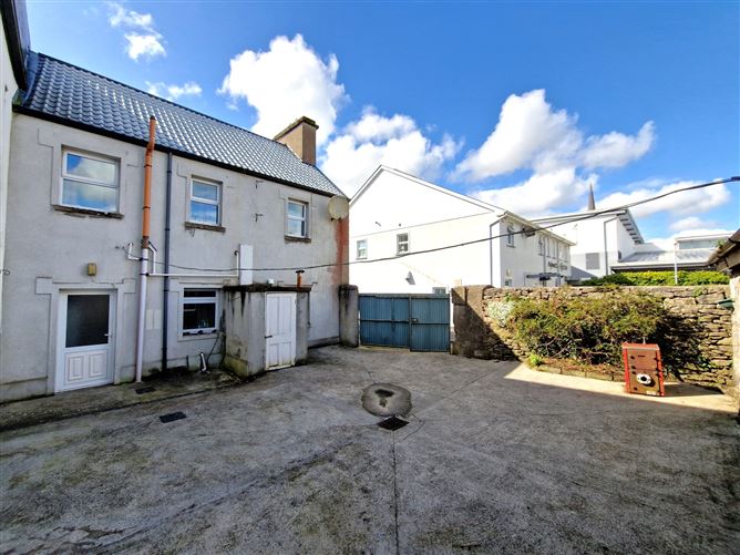 Dalton Street, Claremorris, Co. Mayo