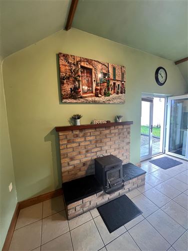 Photo 17 of 22 — Morgan South, Askeaton, Co Limerick, Askeaton, Limerick