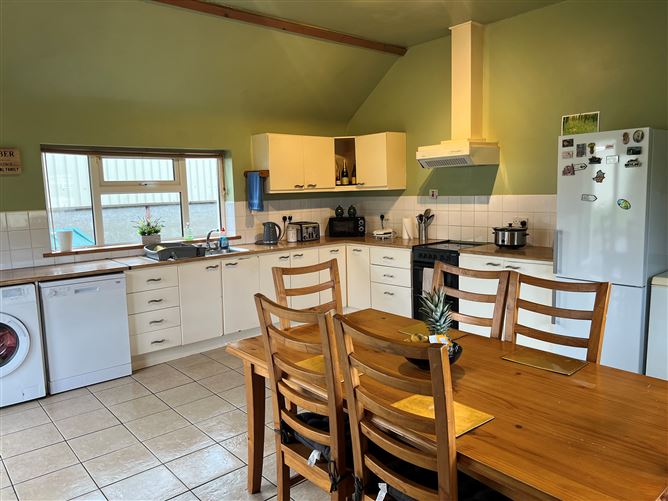 Photo 19 of 22 — Morgan South, Askeaton, Co Limerick, Askeaton, Limerick