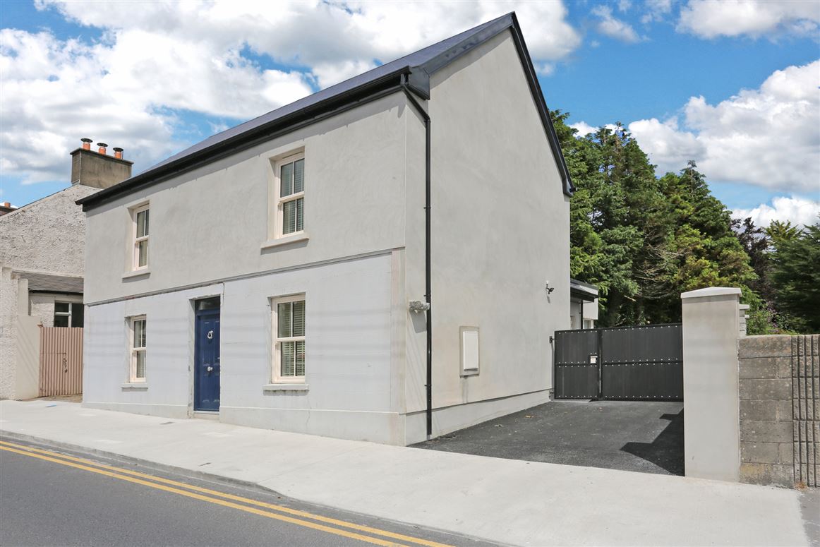 Ennis Road, Newmarket on Fergus, Co. Clare