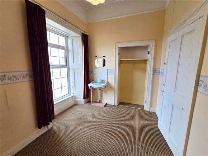 Merton Villa, Merton Square, Kilkee, Co. Clare