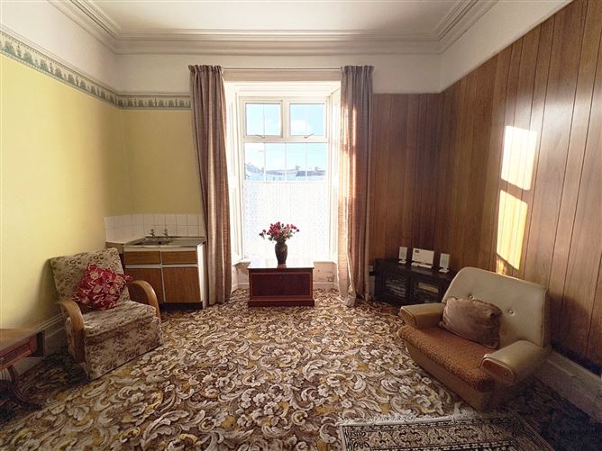 Merton Villa, Merton Square, Kilkee, Co. Clare