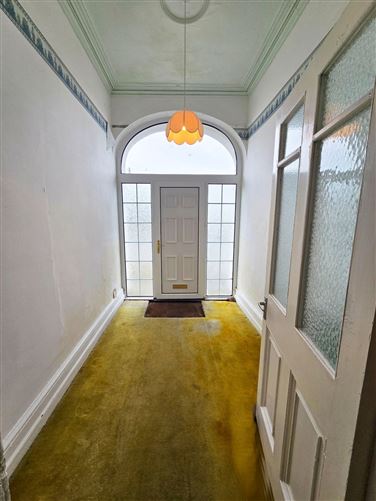 Merton Villa, Merton Square, Kilkee, Co. Clare