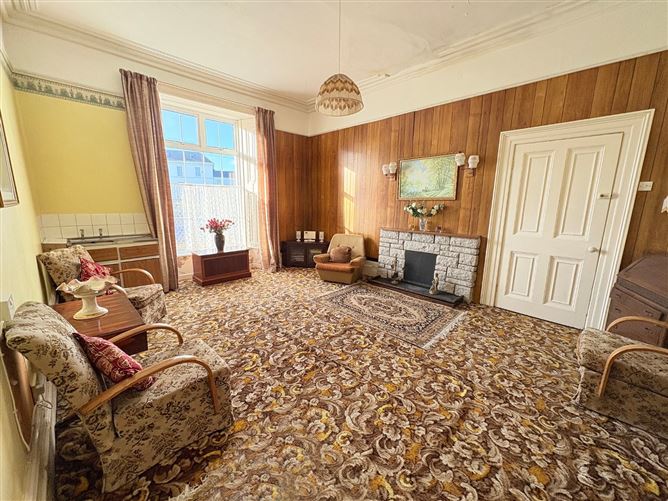 Merton Villa, Merton Square, Kilkee, Co. Clare