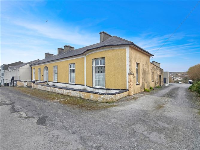 Merton Villa, Merton Square, Kilkee, Co. Clare
