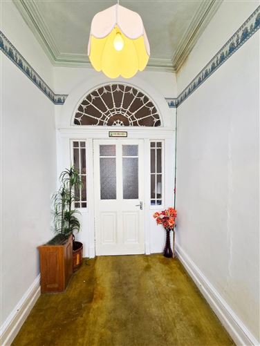 Merton Villa, Merton Square, Kilkee, Co. Clare