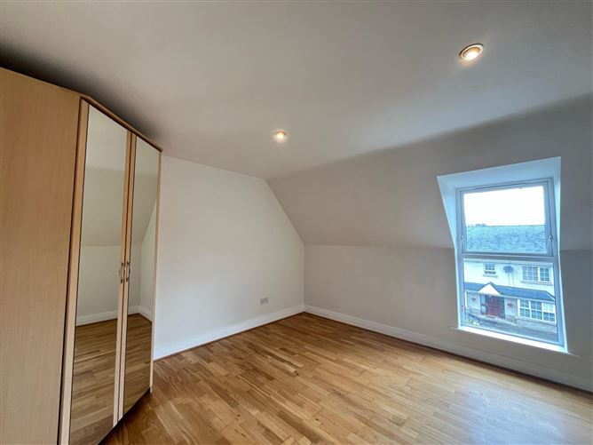 Brownsbarn Gardens, Kingswood, Dublin 22