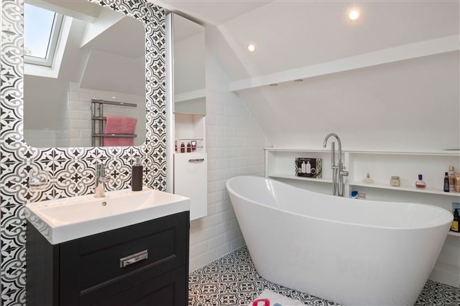 2 Bella Vista Lodge, off Butterfield Avenue, Rathfarnham, Dublin 14