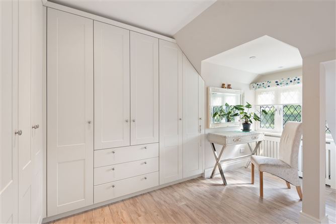 2 Bella Vista Lodge, off Butterfield Avenue, Rathfarnham, Dublin 14
