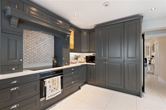 2 Bella Vista Lodge, off Butterfield Avenue, Rathfarnham, Dublin 14