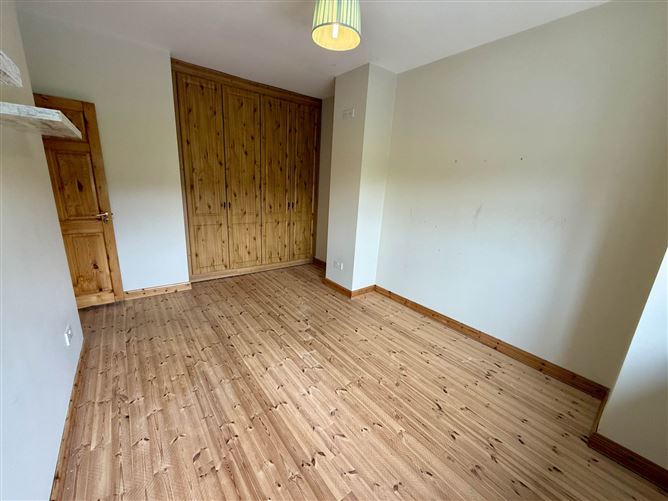 4 Cois Abhainn, Kilmovee, Ballaghaderreen, County Mayo