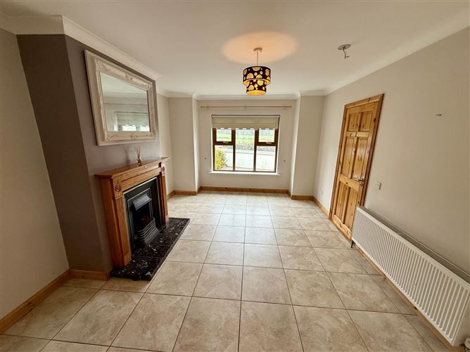 4 Cois Abhainn, Kilmovee, Ballaghaderreen, County Mayo
