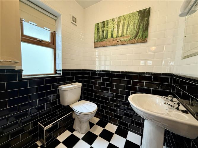 4 Cois Abhainn, Kilmovee, Ballaghaderreen, County Mayo