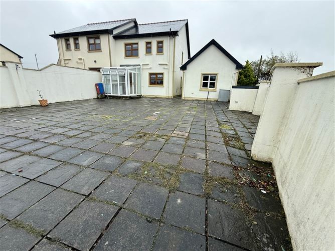 4 Cois Abhainn, Kilmovee, Ballaghaderreen, County Mayo