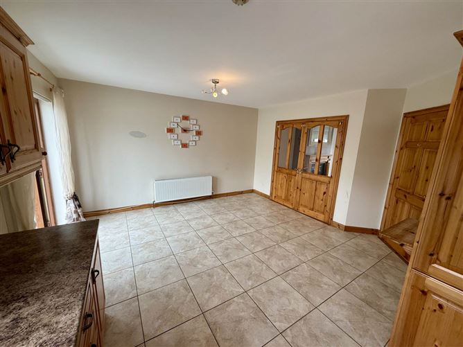 4 Cois Abhainn, Kilmovee, Ballaghaderreen, County Mayo