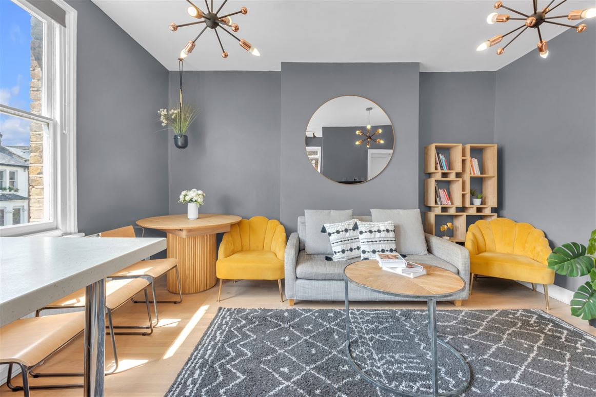 Beauty & Bright,London,Greater London,United Kingdom